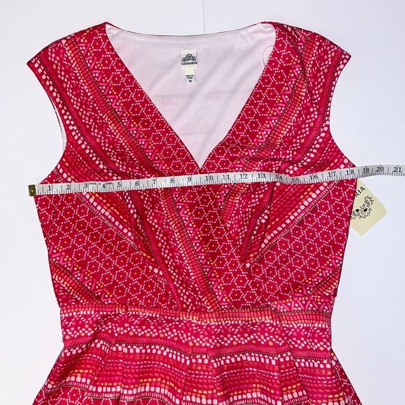NWT Sangria Signature Pink Multicolor Pattern Fit &Flare V Neck Dress Womens 12 - Picture 9 of 12